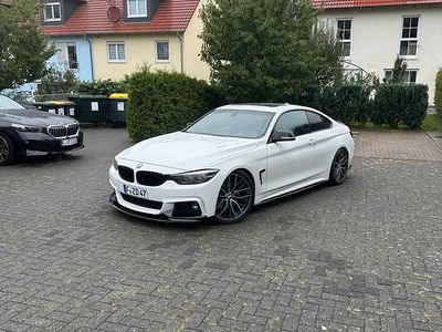 BMW 440