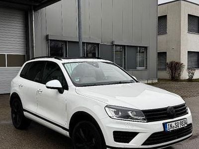 Weiß Gebraucht 2015 VW Touareg Executive SUV | 19.900 € (Fairer Preis)