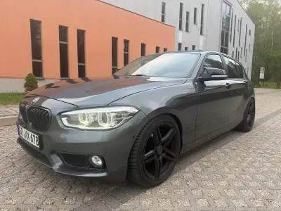 Gebraucht BMW 120 Sport Line 190 PS (139 kW) 2016 Grau Kleinwagen