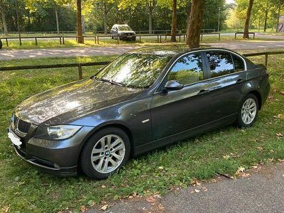 BMW 325