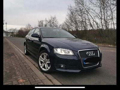 Gebraucht Audi A3 125 PS (91 kW) 2011 Blau Kleinwagen