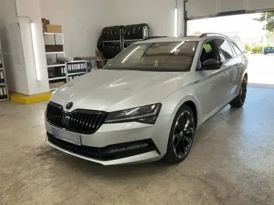 Gebraucht Skoda Superb SportLine 272 PS (200 kW) 2020 Silber Kombi