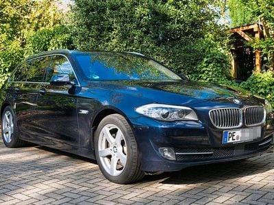 Second-hand BMW 530 258 CP (189 kW) 2013 Albastru Break