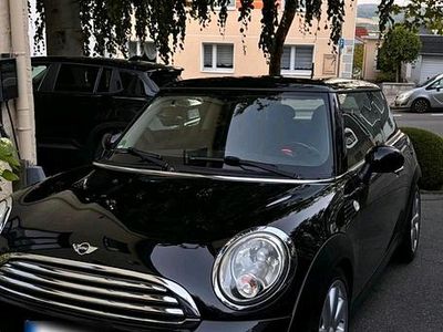Gebraucht Mini Cooper 120 PS (88 kW) 2010 Schwarz Kleinwagen