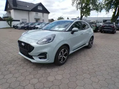 Neu Ford Puma Titanium 125 PS (91 kW) 2026 Cactus grey grau SUV