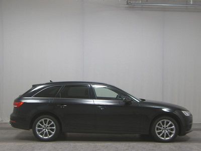Schwarz Gebraucht 2019 Audi A4 Sport Kombi | 16.880 € (Superpreis)