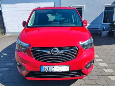 Gebraucht Opel Combo Life Edition 110 PS (80 kW) 2019 Rot Van / Kleinbus