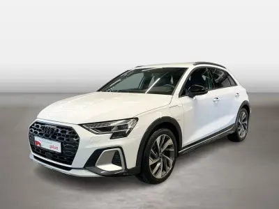 Gebraucht Audi A3 Ambiente 204 PS (150 kW) 2025 Gletscherweiss (metallic) Kombi