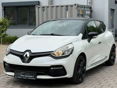 Gebraucht Renault Clio IV 200 PS (147 kW) 2014 Weiß Limousine