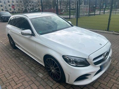 Gebraucht Mercedes C300 AMG 245 PS (180 kW) 2019 Weiß Kombi
