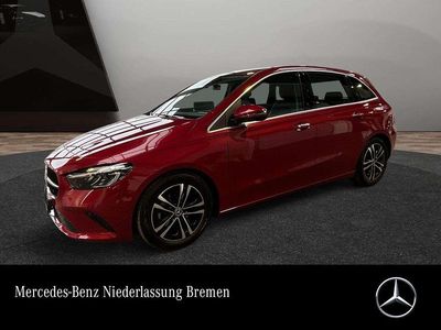 Rot Gebraucht 2024 Mercedes B200 Advanced Plus Van / Kleinbus | 30.490 € (Guter Preis)