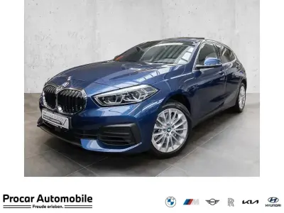Używany BMW 120 Advantage 178 KM (130 kW) 2024 Niebieski Hatchback