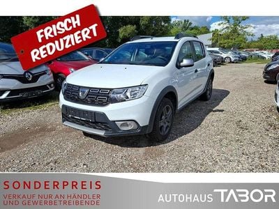 Gebraucht Dacia Sandero Celebration 90 PS (66 kW) 2017 Gletscherweiss Kleinwagen
