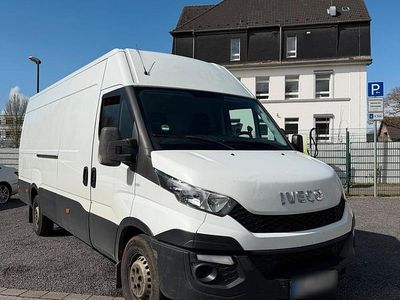 Gebraucht Iveco Daily 129 PS (94 kW) 2015 Weiß