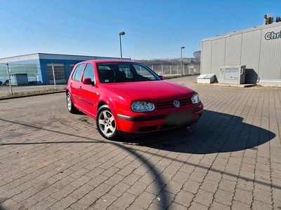Gebraucht VW Golf IV 101 PS (74 kW) 2002 Rot Kleinwagen
