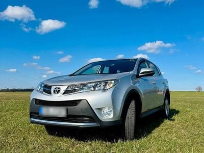 Gebraucht Toyota RAV4 150 PS (110 kW) 2014 Silber SUV