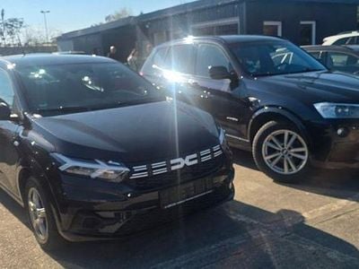 Usata Dacia Sandero Essentiel 91 CV (66 kW) 2025 Nero Berlina