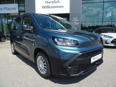 Neu Toyota Proace Verso City 110 PS (80 kW) 2026 Libeccio blue metallic Kombi