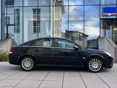 Gebraucht Opel Vectra GTS 155 PS (114 kW) 2005 Schwarz Limousine