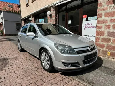 Gebraucht Opel Astra 125 PS (91 kW) 2004 Silber Limousine
