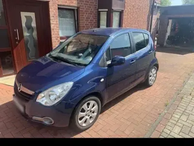Gebraucht Opel Agila 65 PS (47 kW) 2008 Kleinwagen