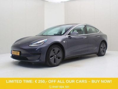 Grau Gebraucht 2020 Tesla Model 3 Standard Range Limousine | 18.400 € (Fairer Preis)