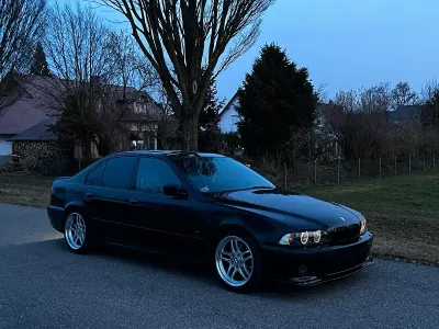 Gebraucht BMW 520 M Sport 170 PS (125 kW) 2002 Schwarz Limousine