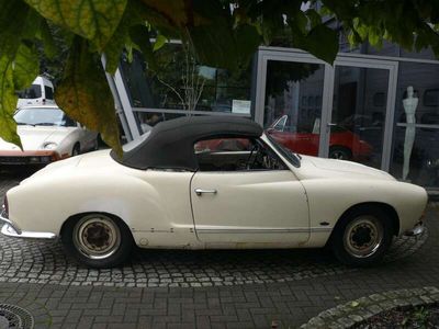 gebraucht VW Karmann Ghia Cabriolet mit kleinen Rückleuchten