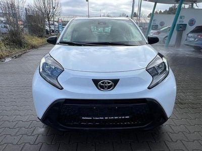 Gebraucht Toyota Aygo X Basis 72 PS (52 kW) 2024 Weiß SUV