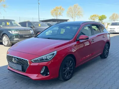 Gebraucht Hyundai i30 Premium 136 PS (100 kW) 2018 Rot Kombi