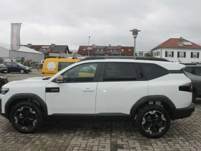 Nowe Dacia Bigster Extreme 155 KM (114 kW) 2025 Biały SUV