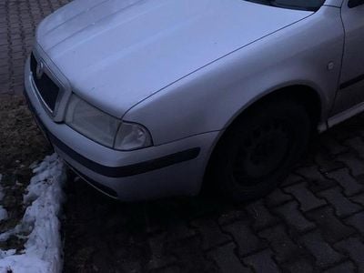 Silber Gebraucht 2003 Skoda Octavia Kombi | 400 € (Superpreis)