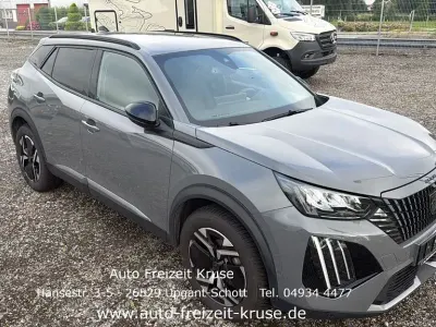 Gebraucht Peugeot 2008 Allure 131 PS (96 kW) 2024 Grau SUV