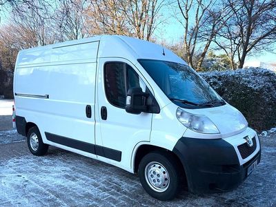 Weiß Gebraucht 2012 Peugeot Boxer Avantage Van | 5.900 €