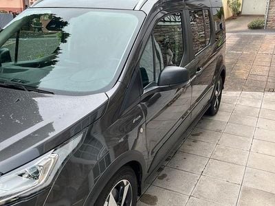 Ford Tourneo