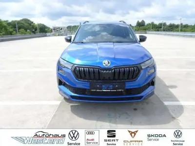 Gebraucht Skoda Karoq SportLine 150 PS (110 kW) 2025 Blau SUV