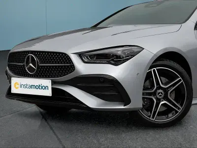 Usata Mercedes CLA250e 218 CV (160 kW) 2025 Argento Berlina