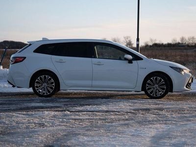 Gebraucht Toyota Corolla Team 122 PS (89 kW) 2020 Weiß Kombi