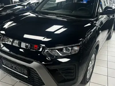 Neu KGM Tivoli 163 PS (119 kW) 2026 Schwarz SUV