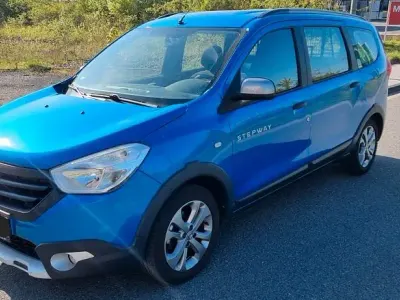 Gebraucht Dacia Lodgy Stepway 116 PS (85 kW) 2016 Blau Van / Kleinbus