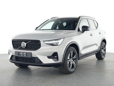 Usata Volvo XC40 Plus 163 CV (119 kW) 2025 Argento SUV
