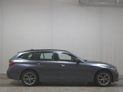 Gebraucht BMW 320e Sport Line 204 PS (150 kW) 2021 Grau Kombi