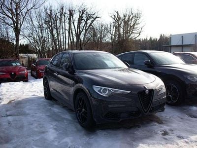 Nero vulcano Gebraucht 2018 Alfa Romeo Stelvio Veloce SUV | 23.790 € (Teuer)