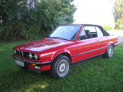 Gebraucht BMW 325 Cabriolet 170 PS (125 kW) 1987 Rot Cabrio