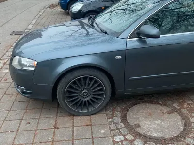 Gebraucht Audi A4 140 PS (102 kW) 2004 Grau Kombi