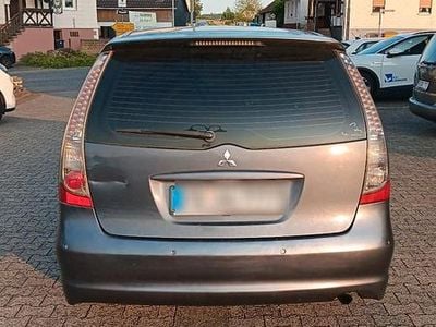 Mitsubishi Grandis