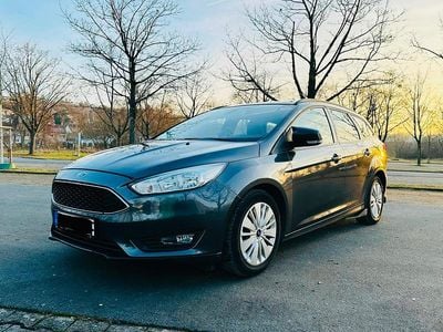 Gebraucht Ford Focus 150 PS (110 kW) 2015 Grau Kombi