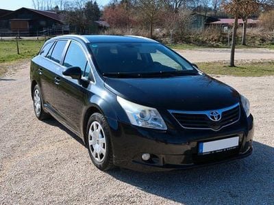 Gebraucht Toyota Avensis Sol 147 PS (108 kW) 2010 Schwarz Kombi