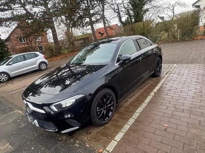 Gebraucht Mercedes A200 Progressive 163 PS (119 kW) 2022 Schwarz Limousine