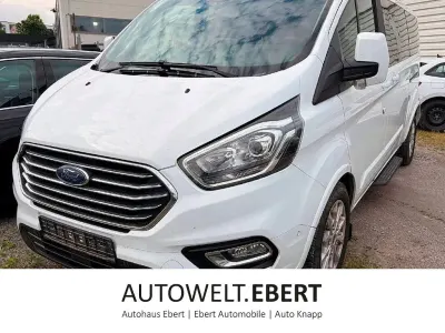 Gebraucht Ford Tourneo 150 PS (110 kW) 2023 Weiß Van / Kleinbus